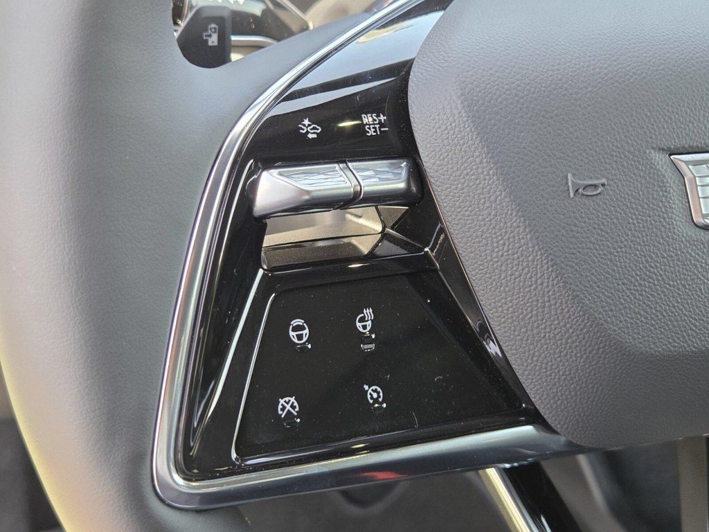 صورة مصغرة 21 لـ 2027 Cadillac OPTIQ PREMIUM SPORT