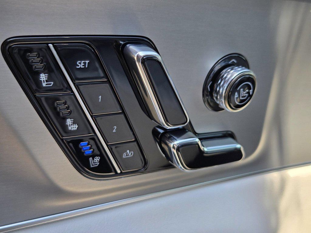 صورة مصغرة 20 لـ 2027 Cadillac LYRIQ PREMIUM SPORT
