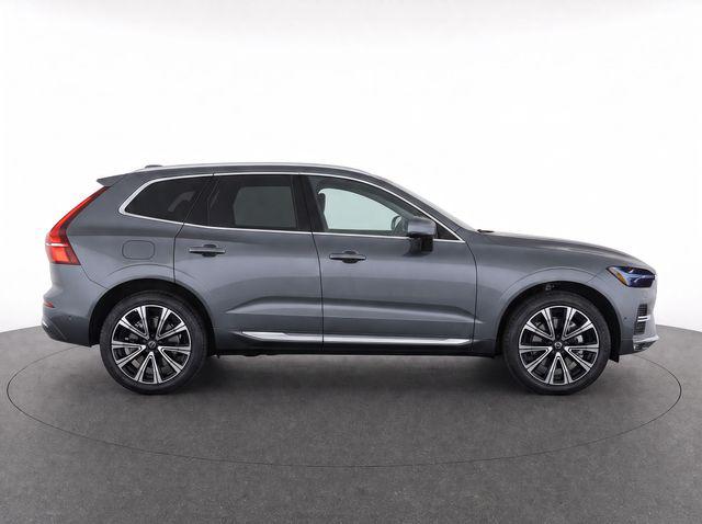 2023 Volvo XC60 B5 ULTIMATE BRIGHT THEME — фото 8