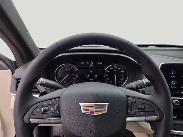 صورة 10 لـ 2026 Cadillac CT4 PREMIUM LUXURY RWD