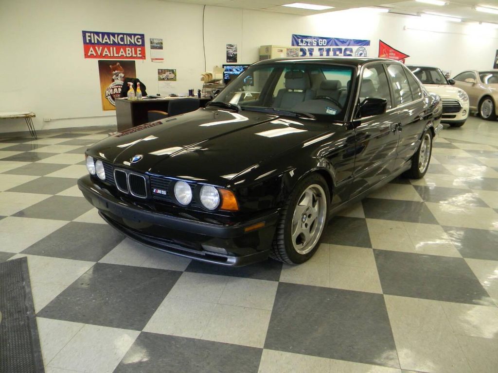1991 BMW M5