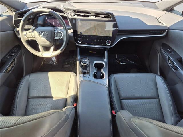 2023 Lexus RZ 450E RZ 450E PREMIUM — фото 17