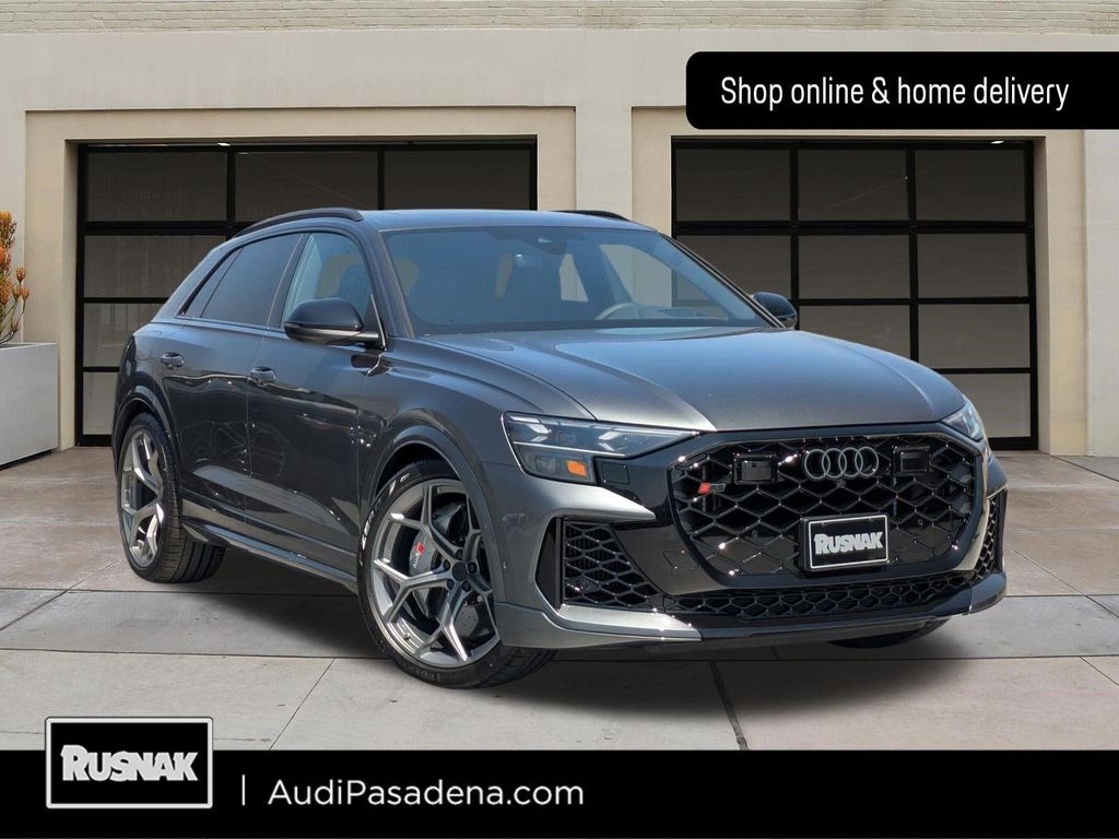 New 2026 Audi RS Q8 4.0T