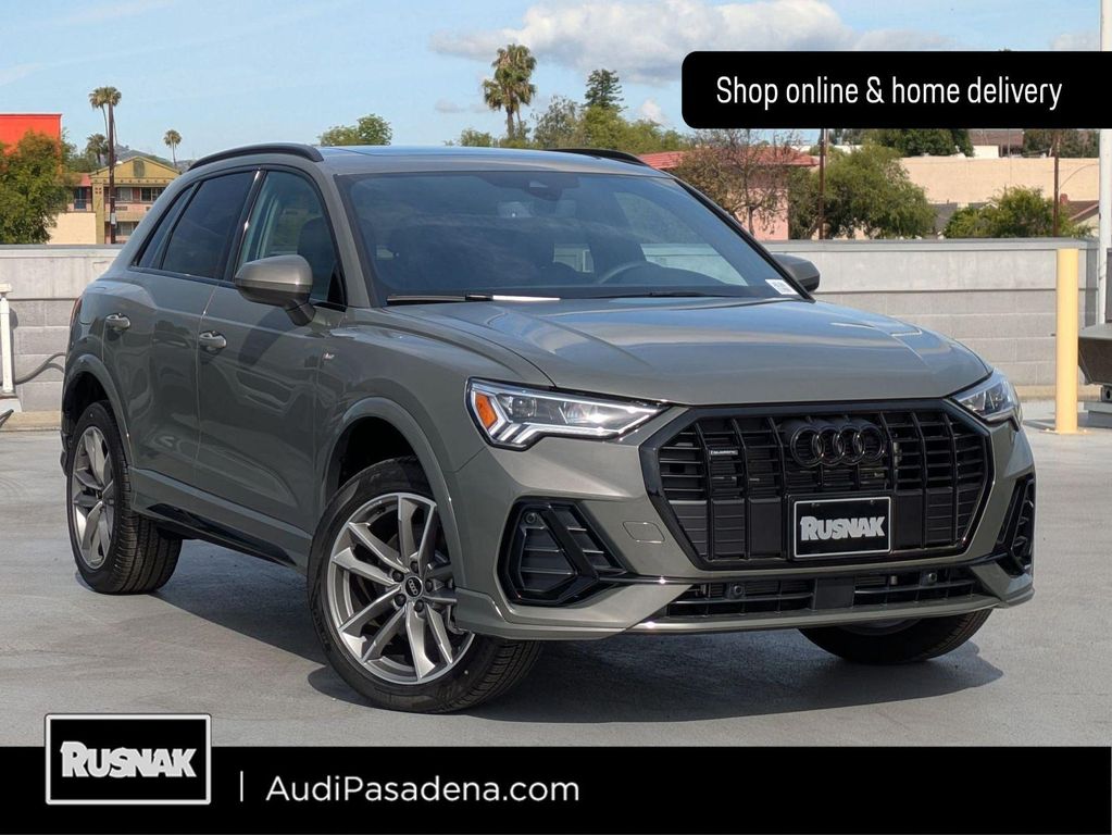 New 2025 Audi Q3 Premium 45 TFSI S line quattro Tiptronic