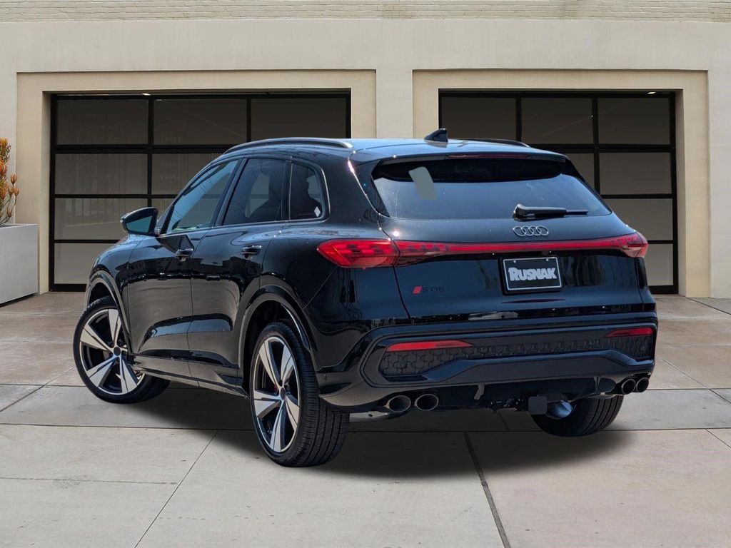 صورة 3 لـ 2026 AUDI SQ5 3.0T PREMIUM PLUS