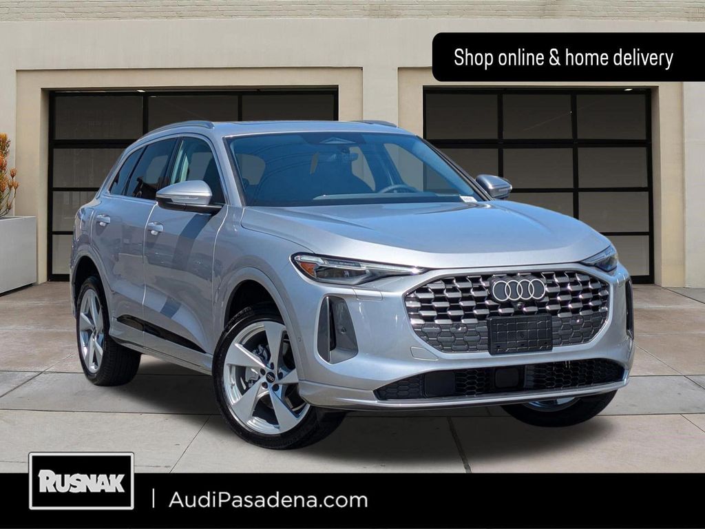 New 2026 Audi Q5 Premium Plus TFSI quattro S tronic