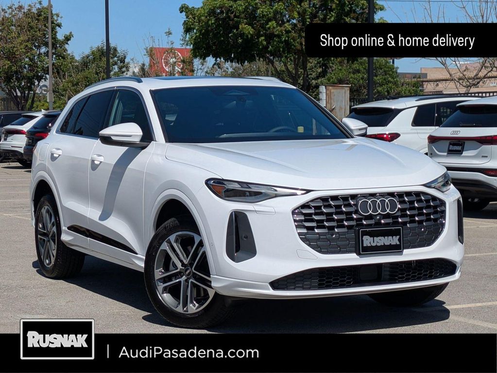 New 2026 Audi Q5 Premium TFSI quattro S tronic