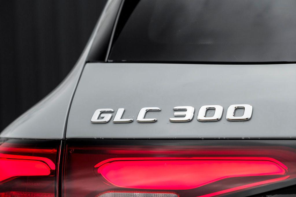 2026 Mercedes-BENZ GLC 照片 9