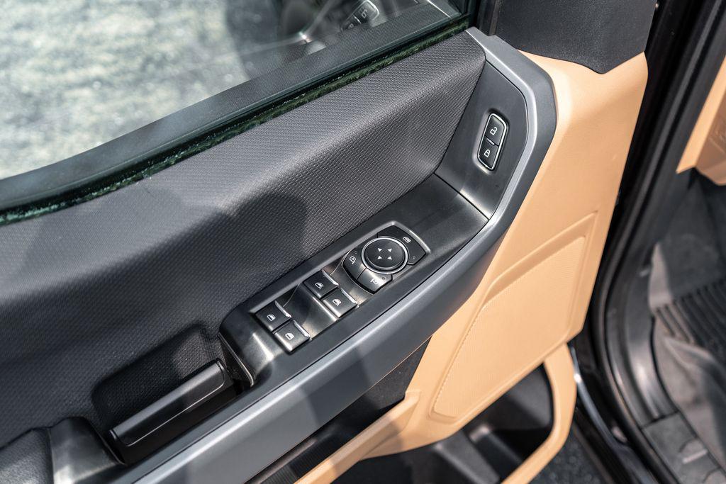 2023 FORD F-150 XLT — миниатюра 17