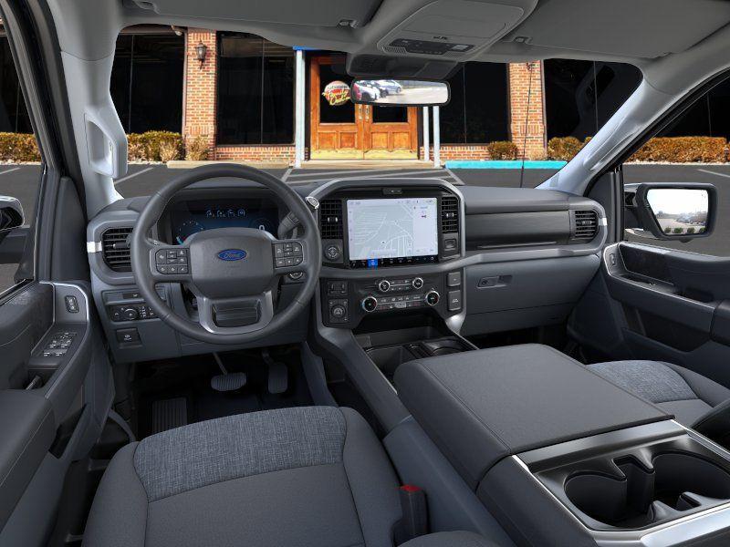 FORD F-150 XLT - 9