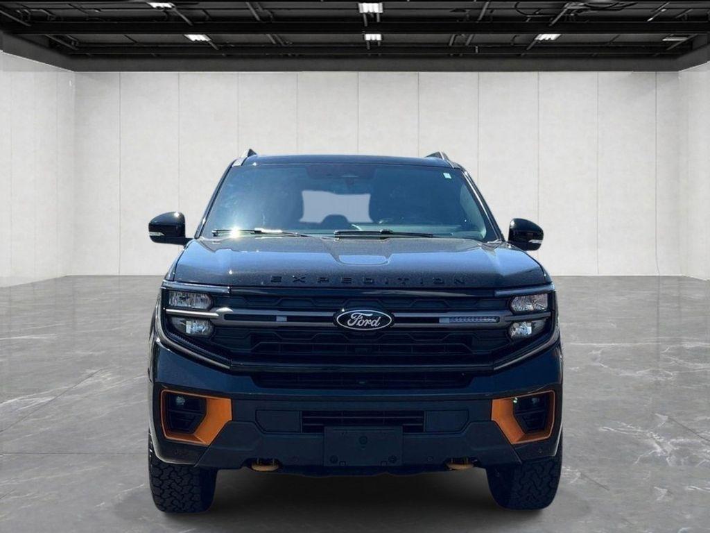 صورة 2 لـ 2025 FORD EXPEDITION TREMOR