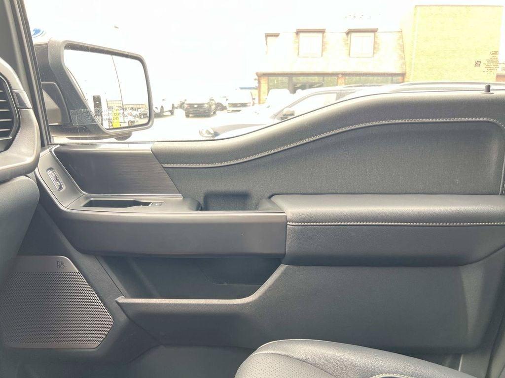 صورة مصغرة 39 لـ 2025 FORD F-150 LARIAT