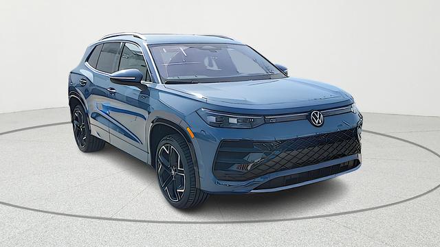 New 2026 Volkswagen Tiguan 2.0T SEL R-Line 4MOTION