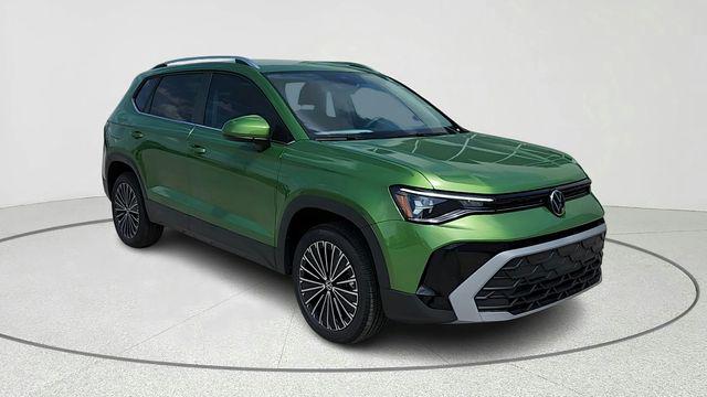 New 2025 Volkswagen Taos 1.5T SE