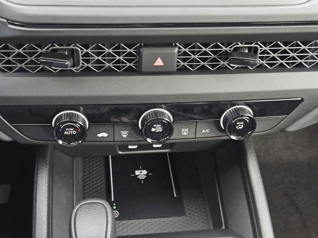 صورة مصغرة 16 لـ 2026 Honda ACCORD LX