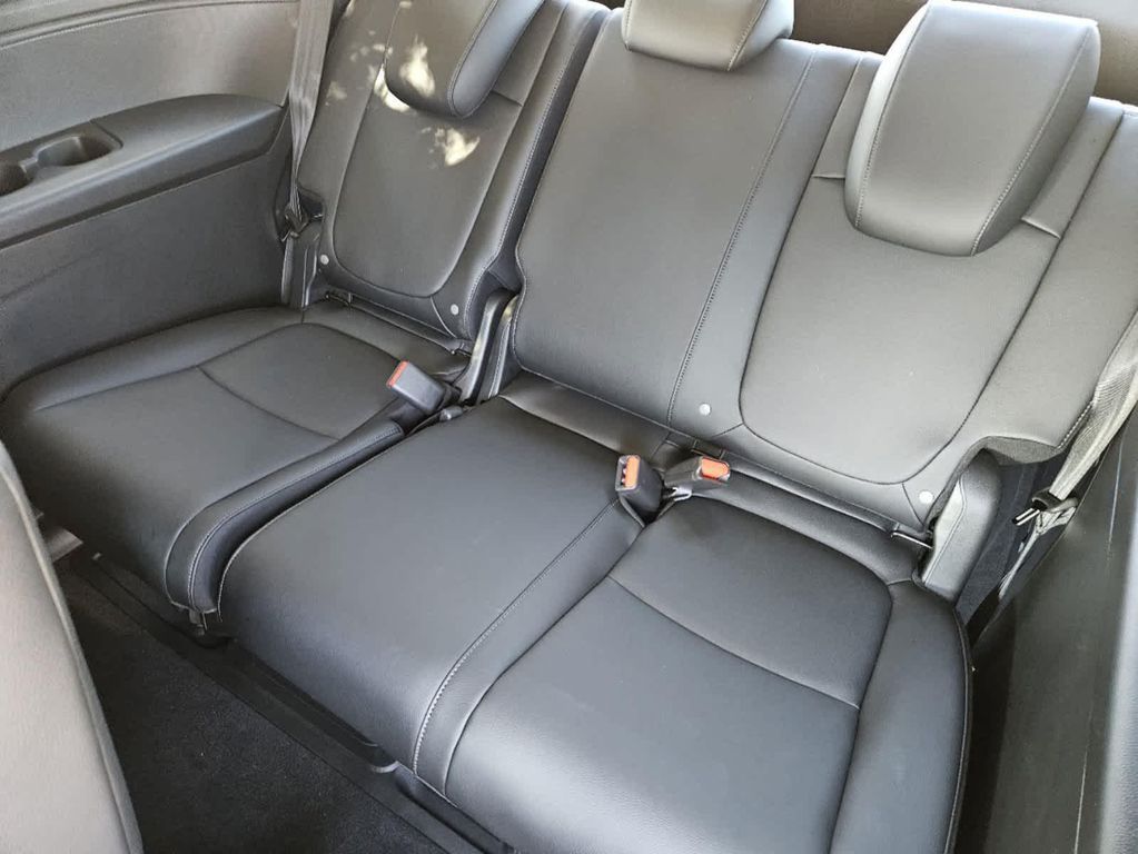 2026 Honda ODYSSEY EX-L — миниатюра 24
