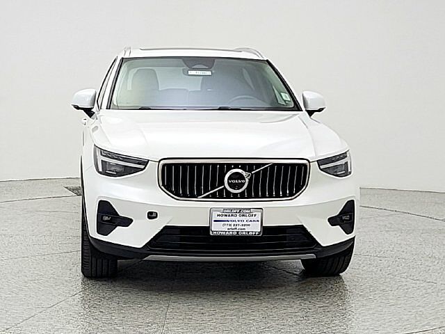 2024 Volvo XC40 PLUS 照片 2