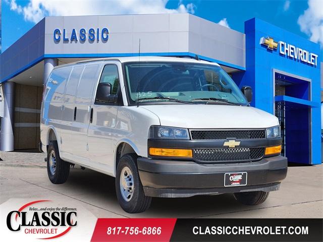 New 2025 Chevrolet Express 2500 Work Van