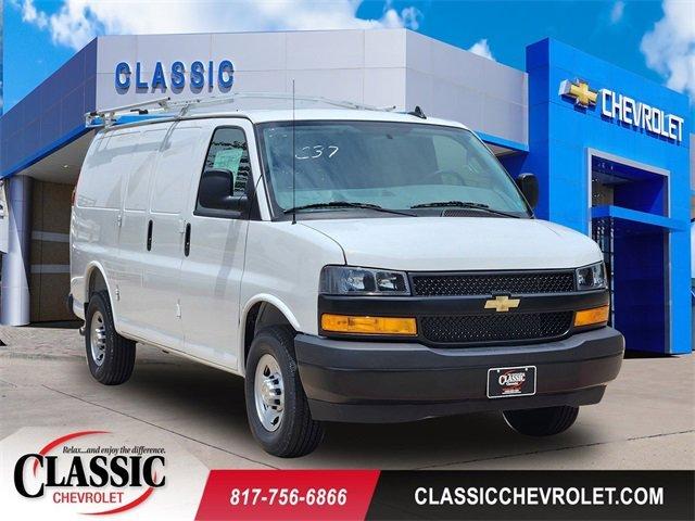 New 2025 Chevrolet Express 2500 Work Van
