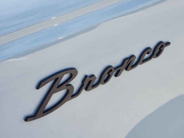 صورة 9 لـ 2021 FORD BRONCO OUTER BANKS