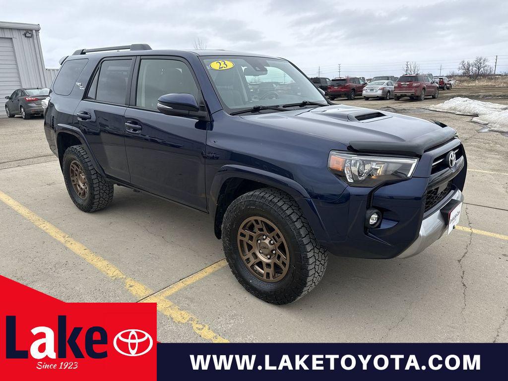 TOYOTA 4RUNNER - 1