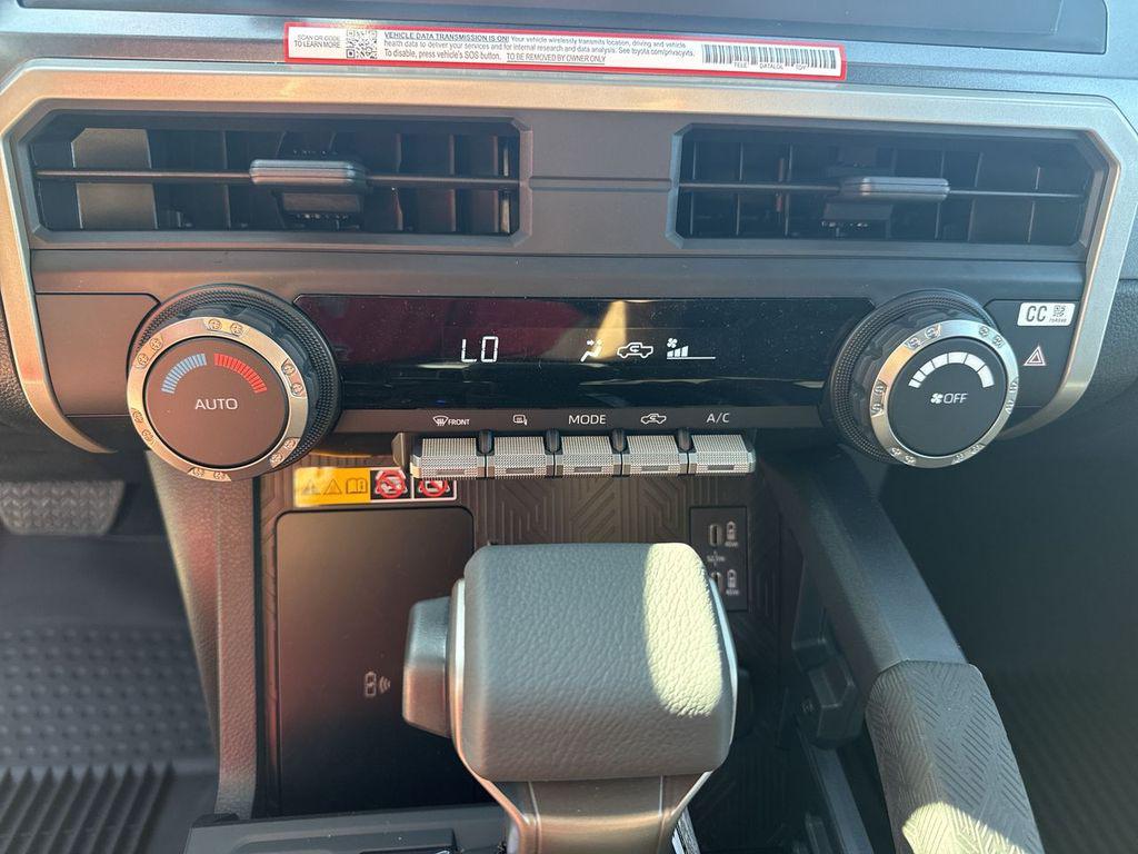 صورة مصغرة 24 لـ 2026 Toyota TACOMA SR5