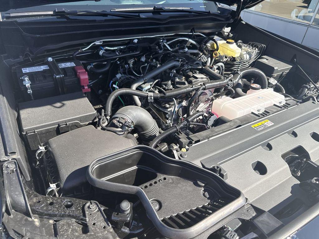 صورة مصغرة 32 لـ 2026 Toyota TACOMA SR5