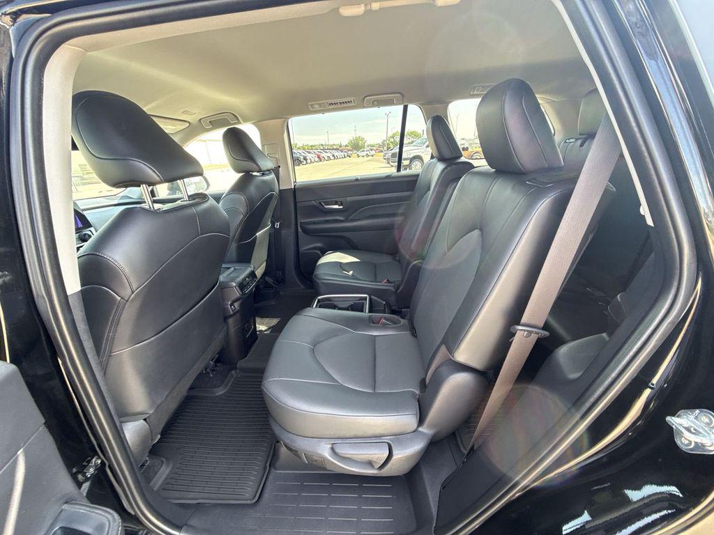 2025 Toyota GRAND HIGHLANDER XLE 缩略图 30