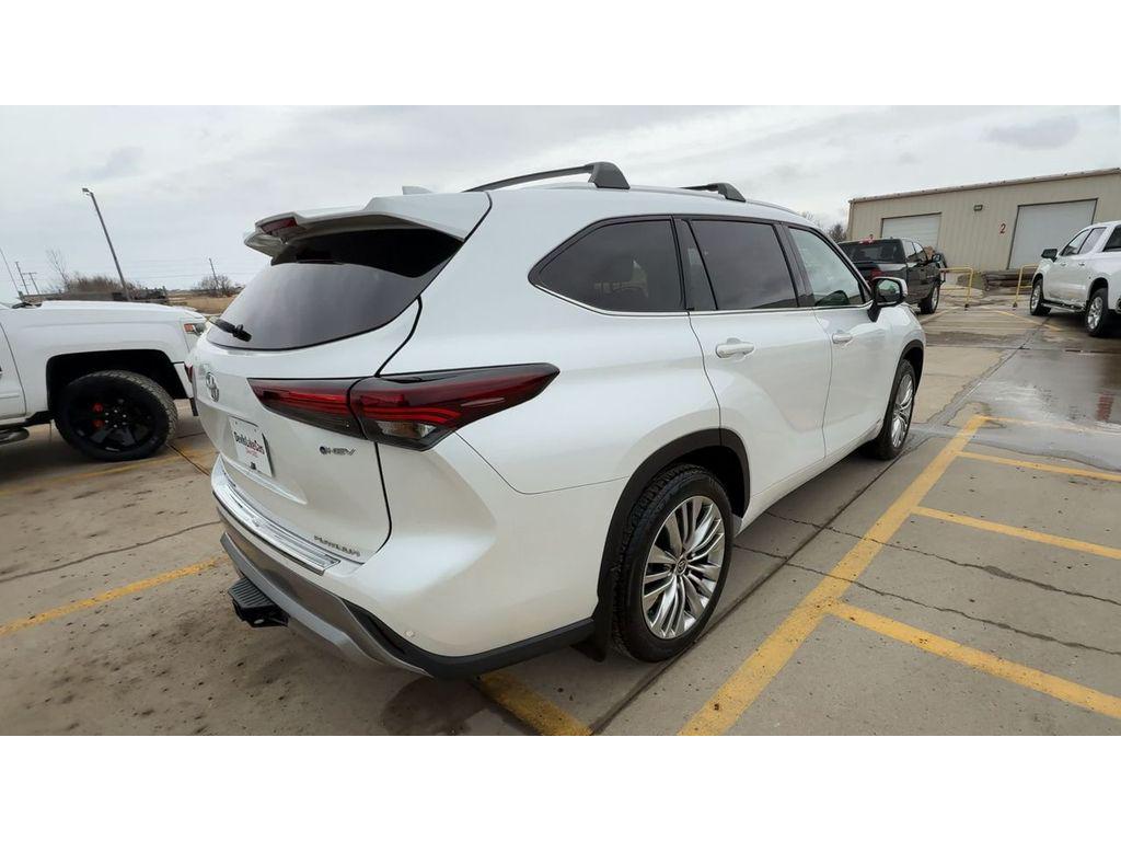TOYOTA HIGHLANDER - 10