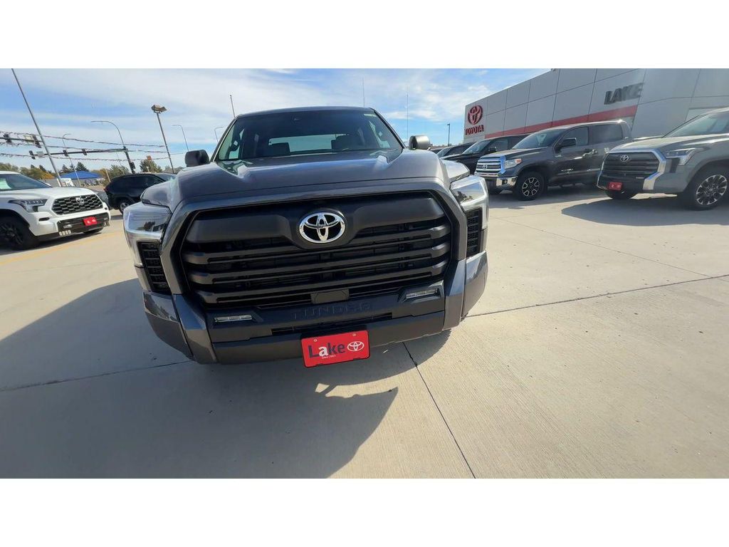 2026 Toyota TUNDRA SR5 照片 4