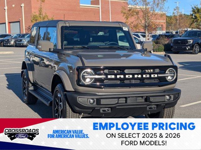 New 2025 Ford Bronco Outer Banks