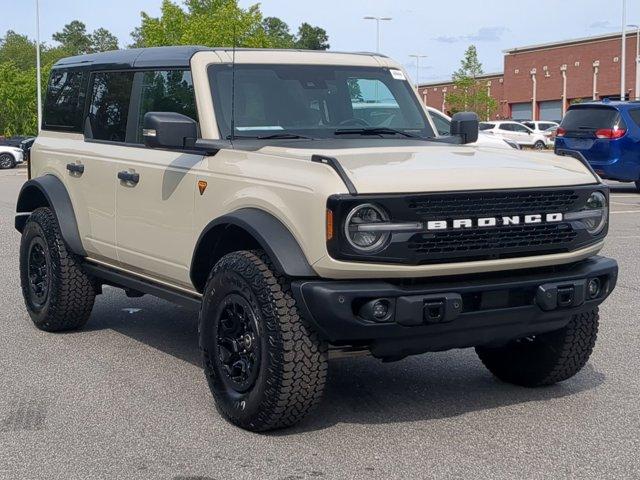 FORD BRONCO - 1