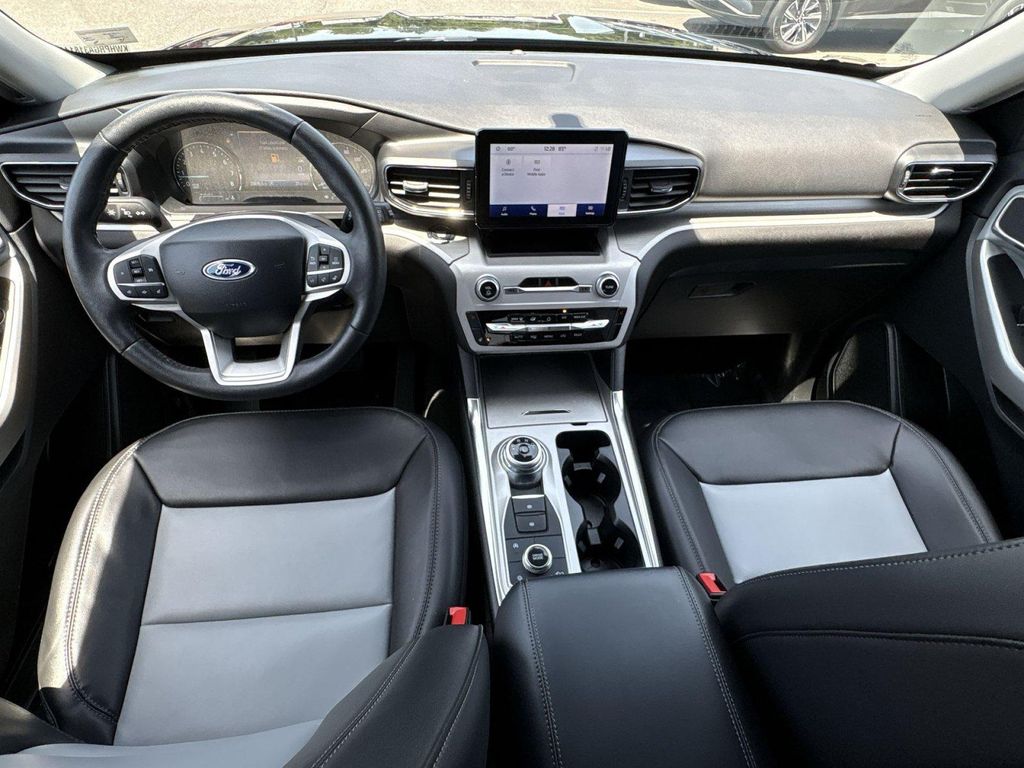 2024 FORD EXPLORER XLT — миниатюра 18