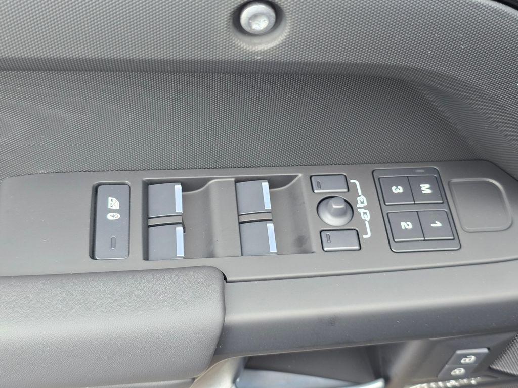 2026 LAND Rover DEFENDER P400 X-DYNAMIC SE — миниатюра 29