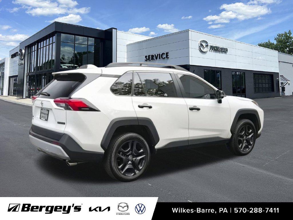 2024 Toyota RAV4 ADVENTURE — фото 10
