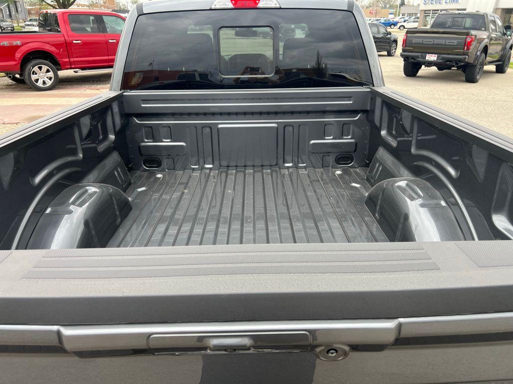 FORD F-150 XLT - 8