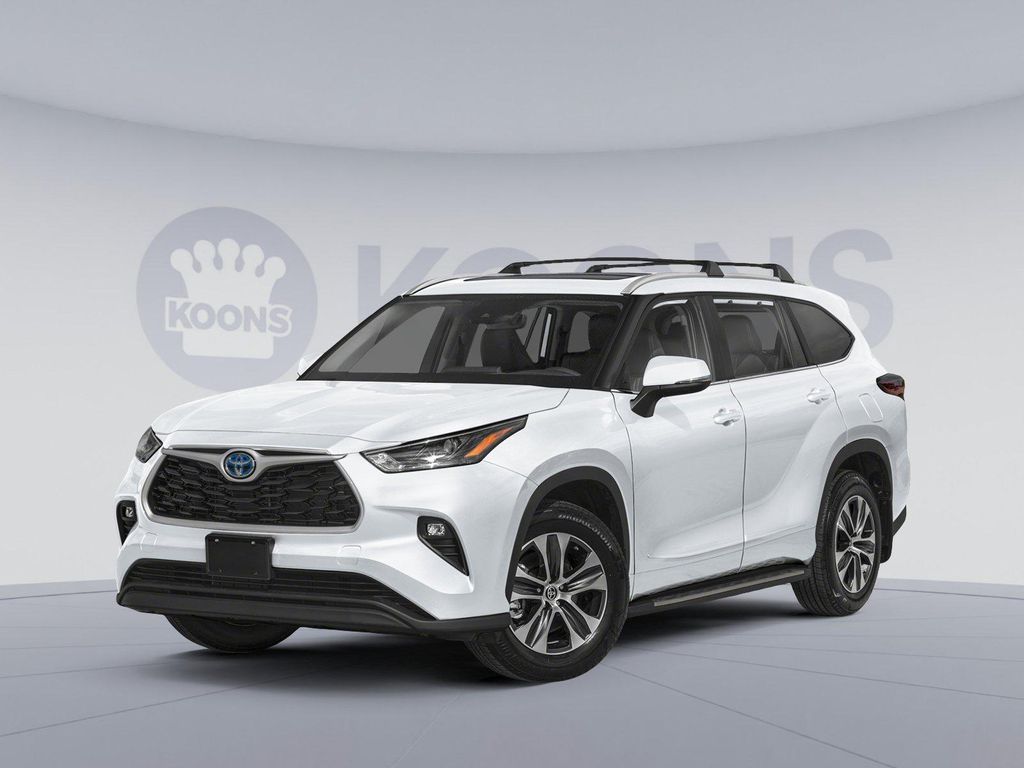 New 2026 Toyota Highlander Hybrid XLE