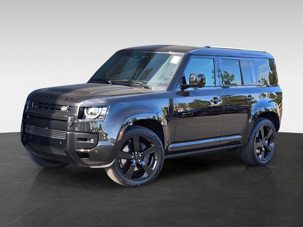 New 2026 Land Rover Defender P400 X-Dynamic SE