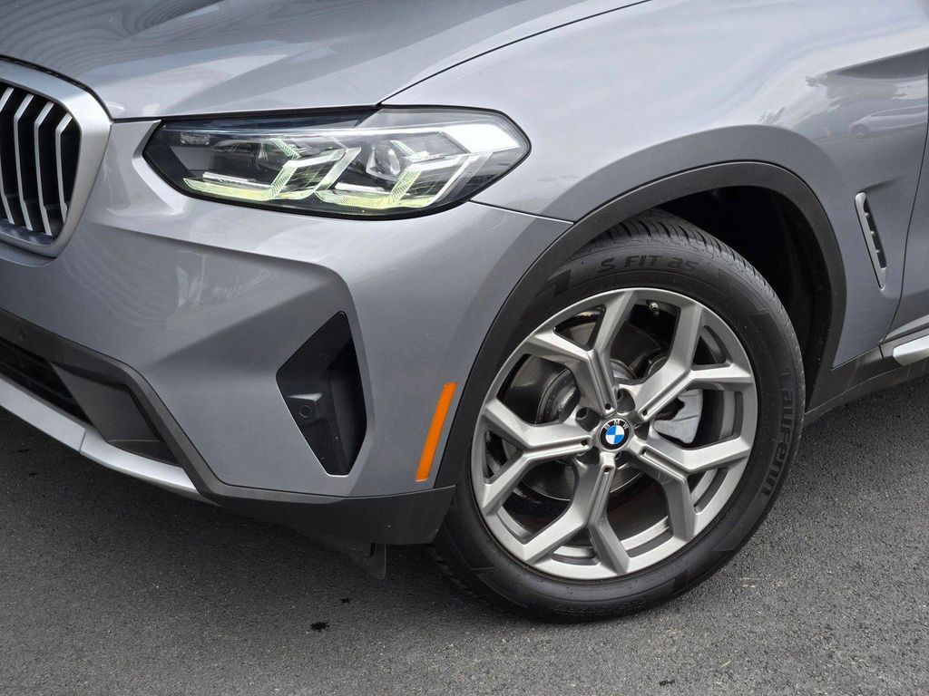 صورة 9 لـ 2023 BMW X3 SDRIVE30I