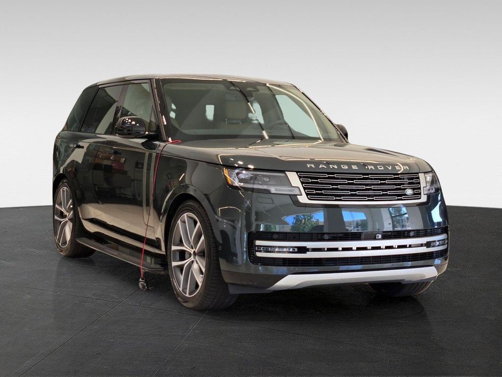 New 2026 Land Rover Range Rover P400 SE