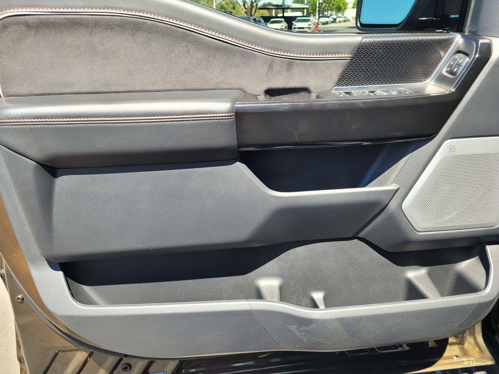 صورة مصغرة 19 لـ 2024 FORD F-150 RAPTOR