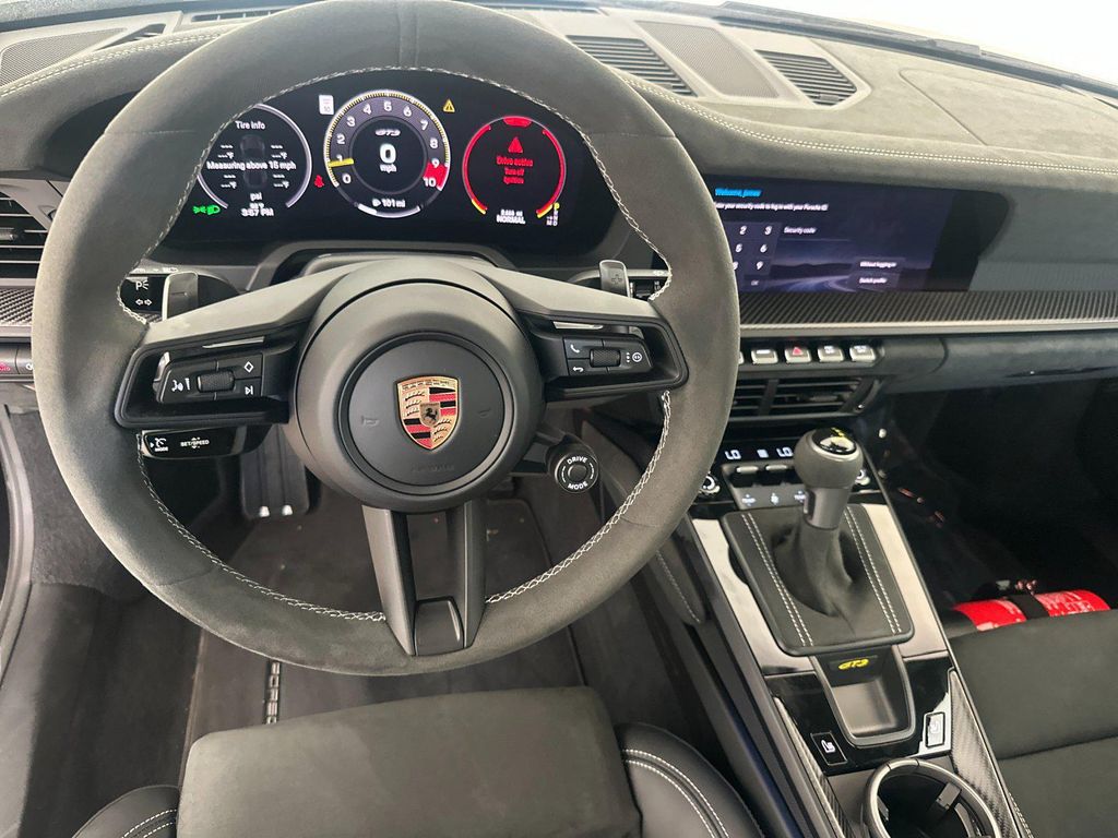2026 Porsche 911 GT3 — миниатюра 11