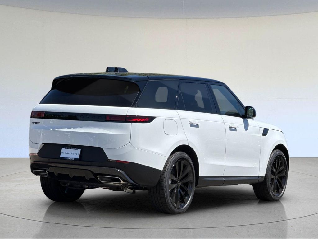 2026 LAND Rover RANGE ROVER SPORT SE photo 5