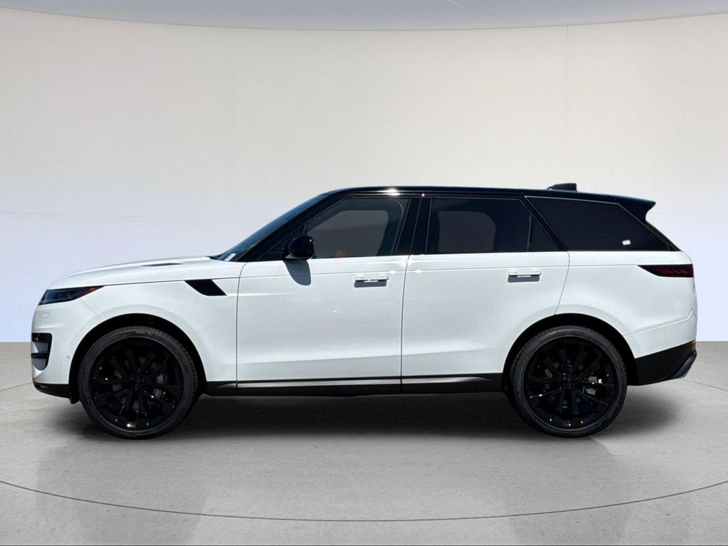 2026 LAND Rover RANGE ROVER SPORT SE photo 2