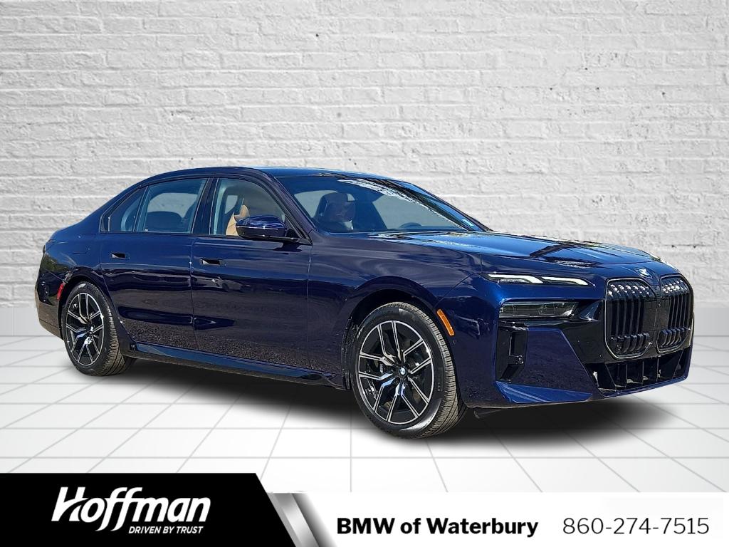 New 2026 BMW 740 i xDrive