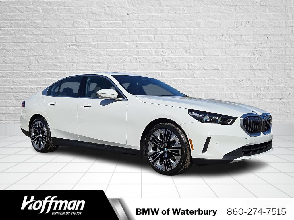 New 2026 BMW 530 i xDrive
