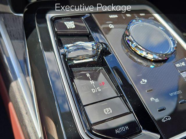 صورة 8 لـ 2026 BMW 750E XDRIVE