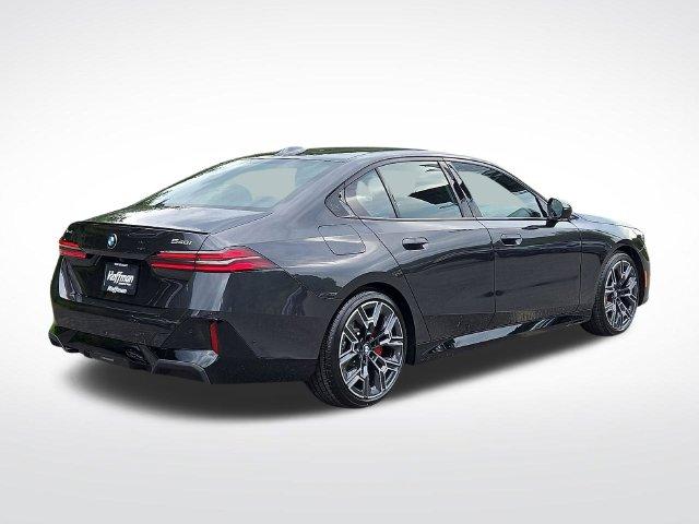 صورة 5 لـ 2027 BMW 540 I XDRIVE