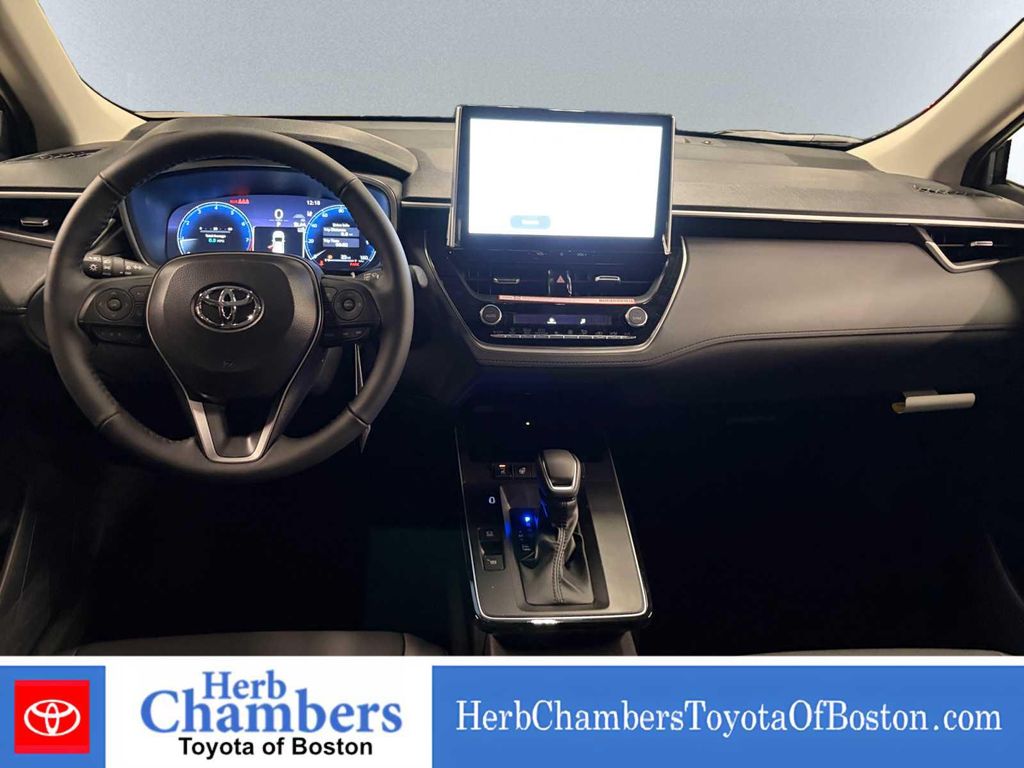 TOYOTA COROLLA CROSS - 4