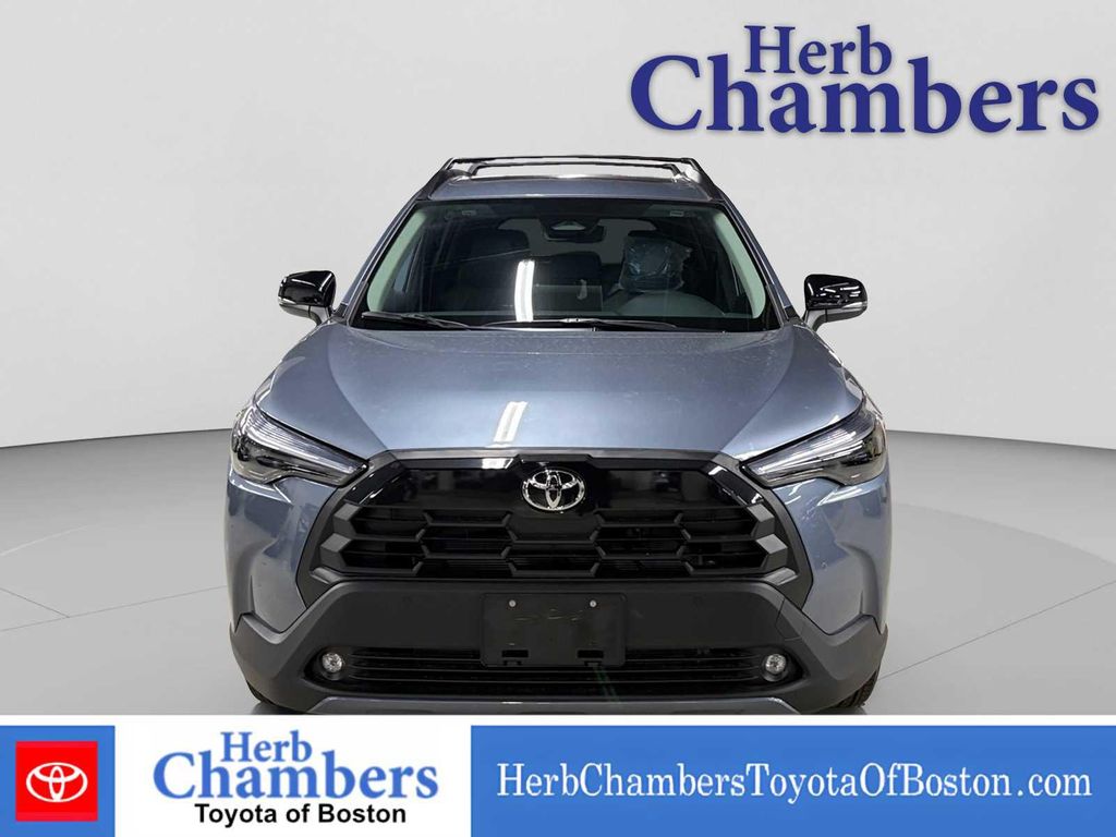 TOYOTA COROLLA CROSS - 2